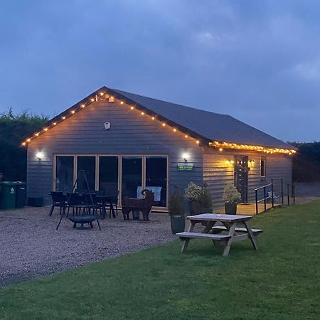 King Richard'S Luxury Lodge - Sleeps Up To 8 ,Dog Friendly ,Near Sherwood Forest At Fairview Farm In Nottingham Set In 88 Acres And Great For Groups,Family Gatherings,Corporate Events Εξωτερικό φωτογραφία