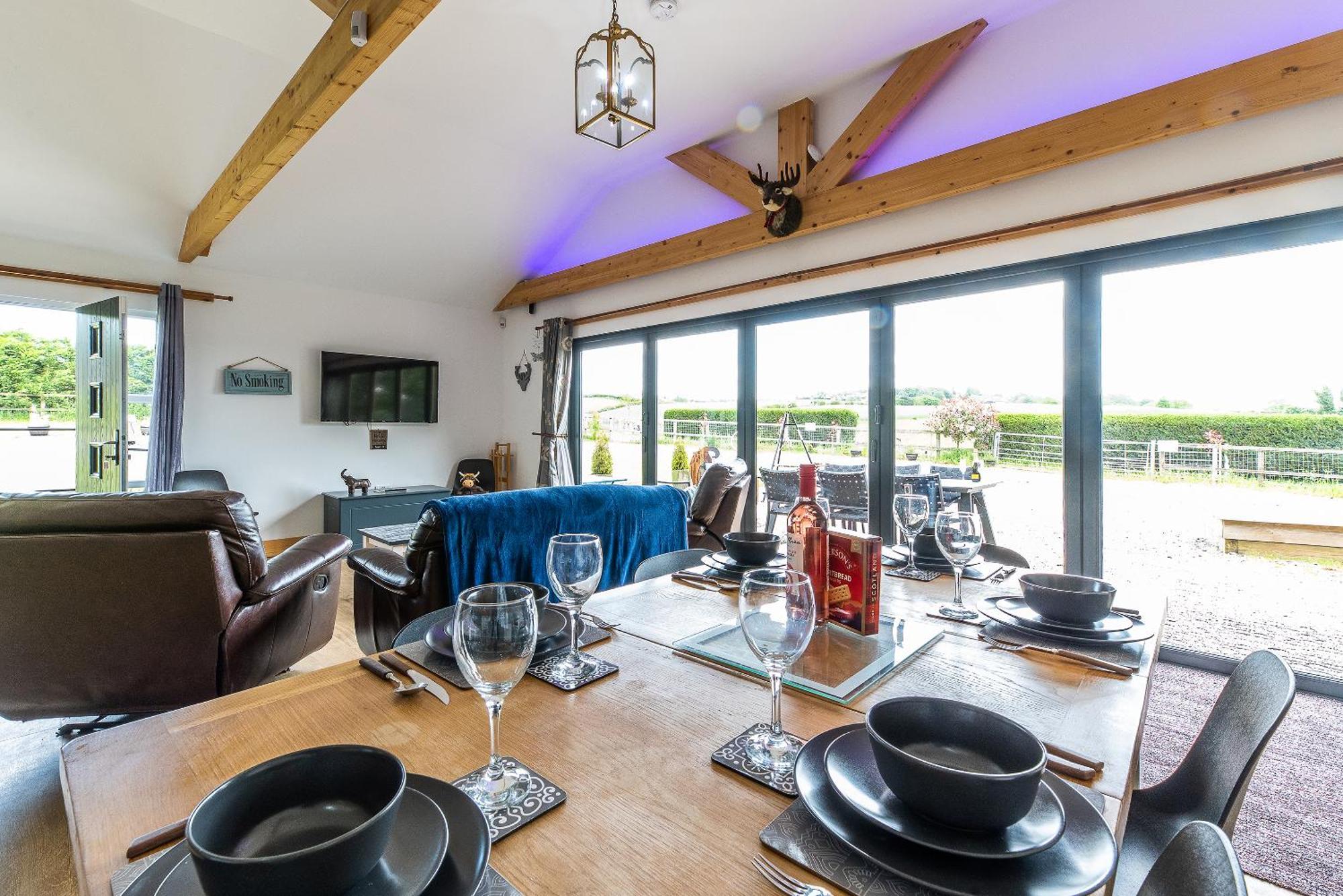 King Richard'S Luxury Lodge - Sleeps Up To 8 ,Dog Friendly ,Near Sherwood Forest At Fairview Farm In Nottingham Set In 88 Acres And Great For Groups,Family Gatherings,Corporate Events Εξωτερικό φωτογραφία